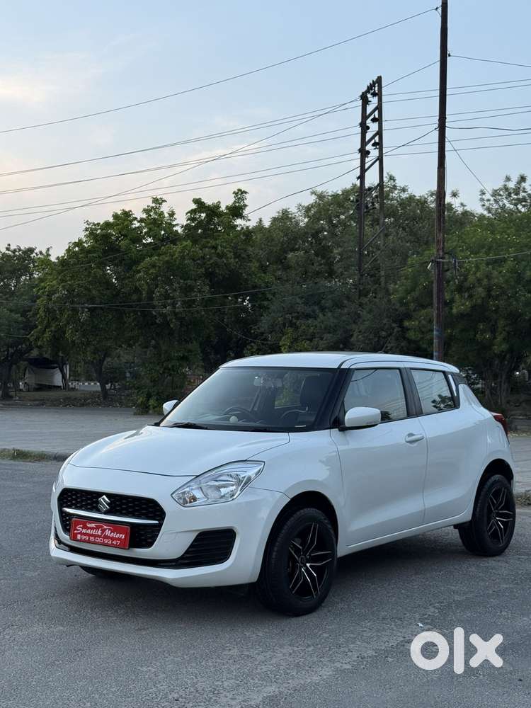 Maruti Suzuki Swift Vxi Optional, 2021, Petrol