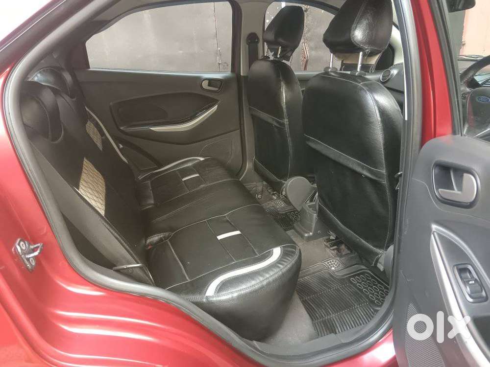 Ford Figo 1.2p Titanium Mt, 2015, Petrol