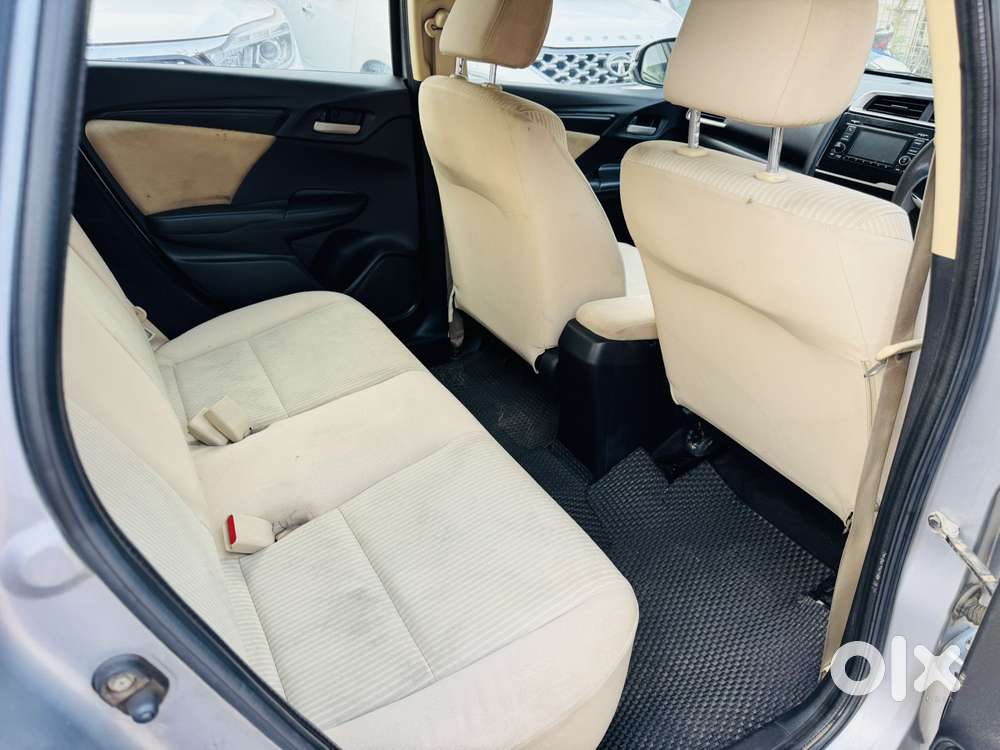 Honda Jazz 1.2 V I Vtec Privilege, 2019, Petrol