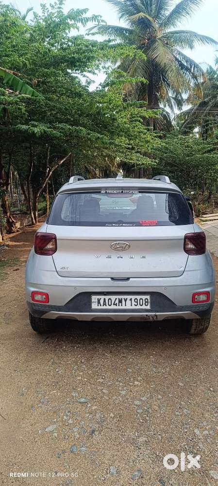 Hyundai Venue Sx (o) Mt 1.5 Diesel, 2020, Diesel