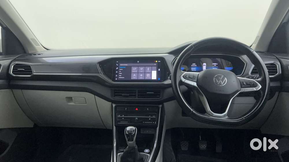 Volkswagen Taigun Topline 1.0 Tsi At (electric Seats), 2022, Petrol