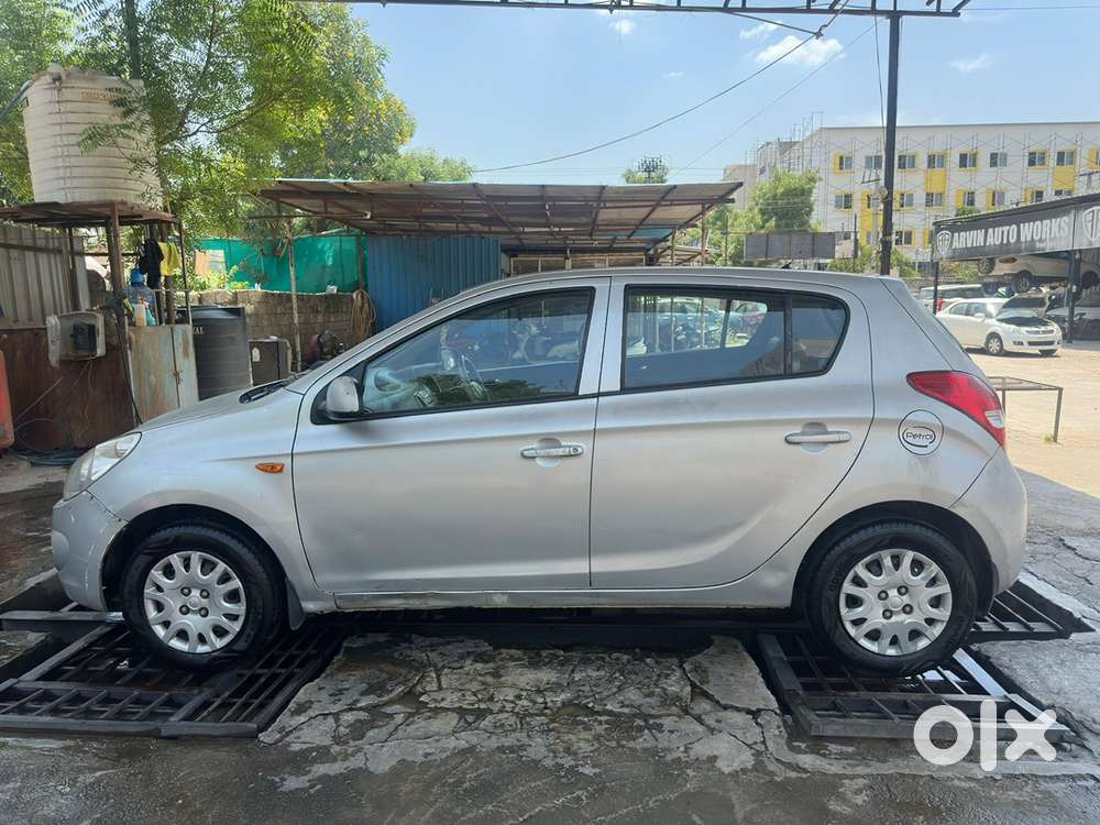 Hyundai I20 Magna Petrol 2011