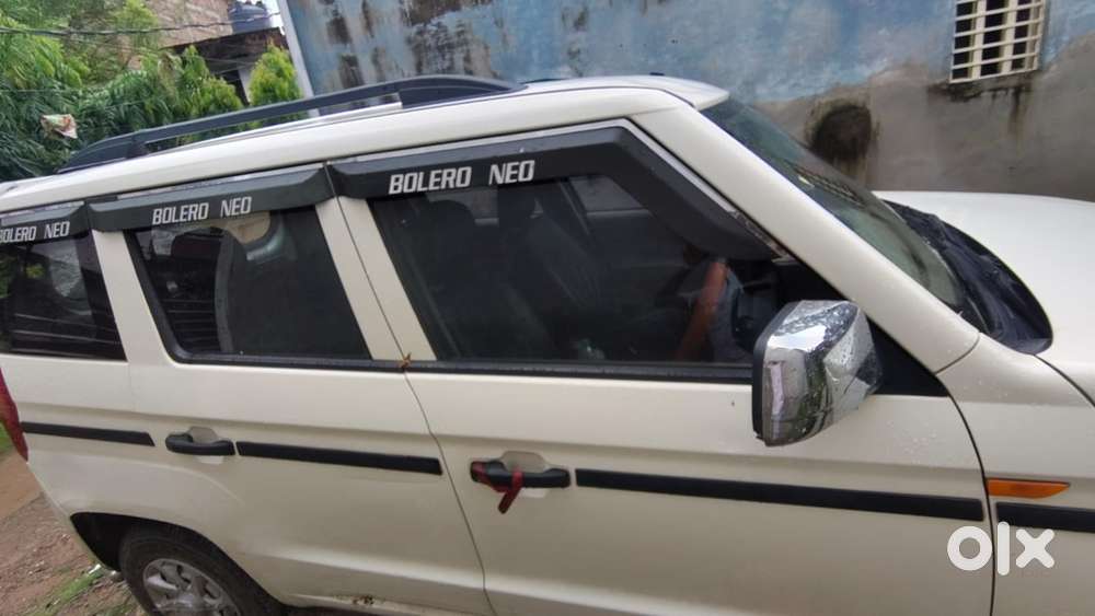 Mahindra Bolero Neo 2022