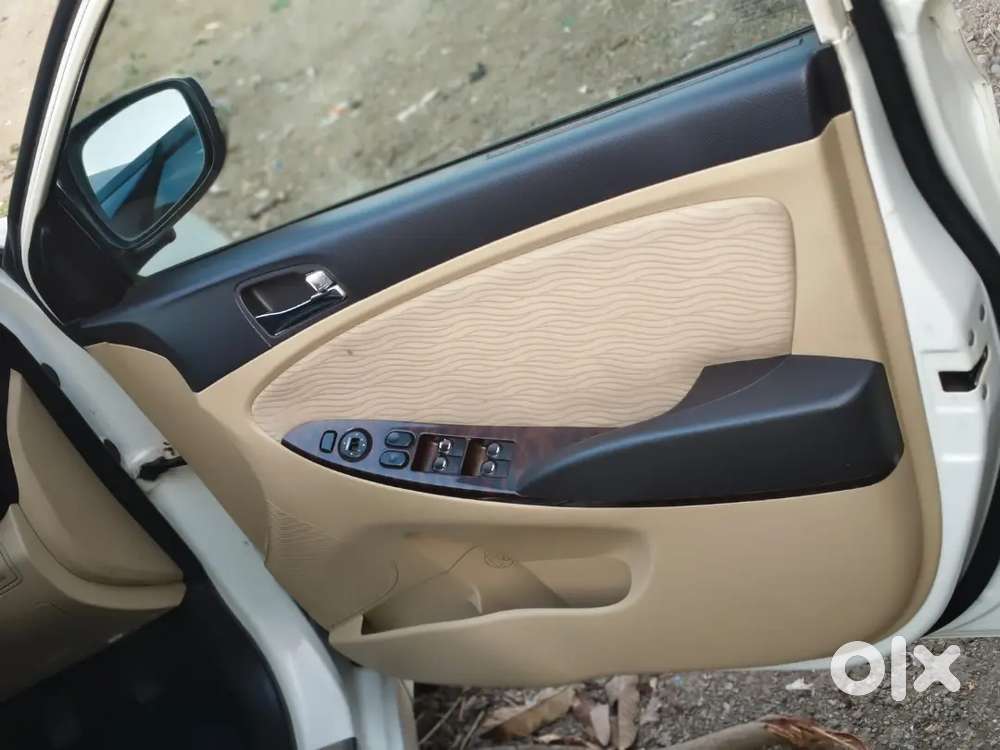 Hyundai Fluidic Verna 2015 Diesel Well Maintained