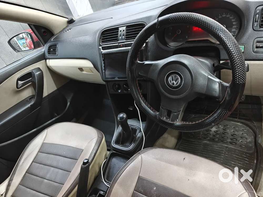 Volkswagen Polo 2011 Petrol 73000 Km Driven