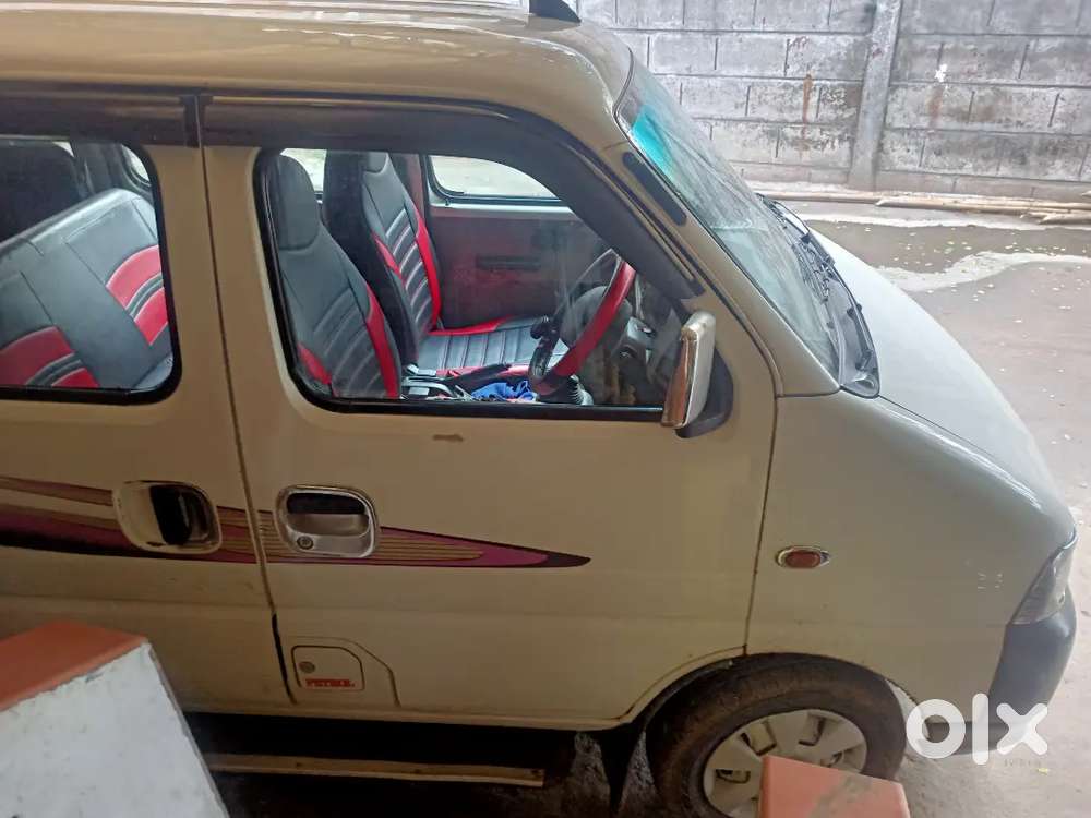 Maruti Suzuki Eeco 2015 Cng & Hybrids 180000 Km Driven