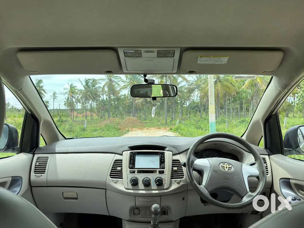 Toyota Innova 1st Owner 2012