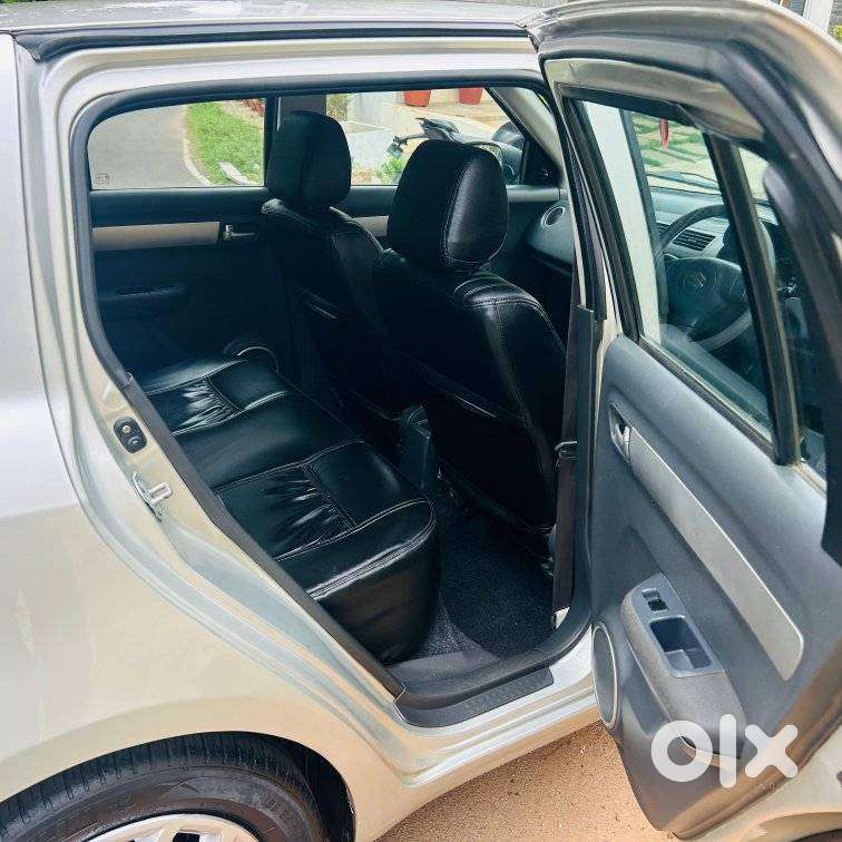 Maruti Suzuki Swift Vxi + Manual, 2010, Petrol