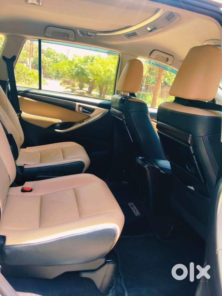 Toyota Innova Crysta 2.8z Automatic, 2019, Diesel