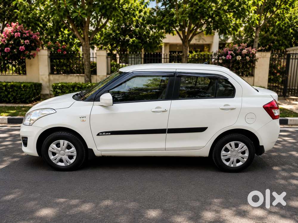 Maruti Suzuki Dzire 1.2 Vxi, 2012, Petrol