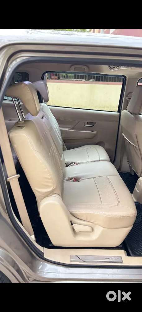 Maruti Suzuki Ertiga Vxi 2024 Petrol Cng