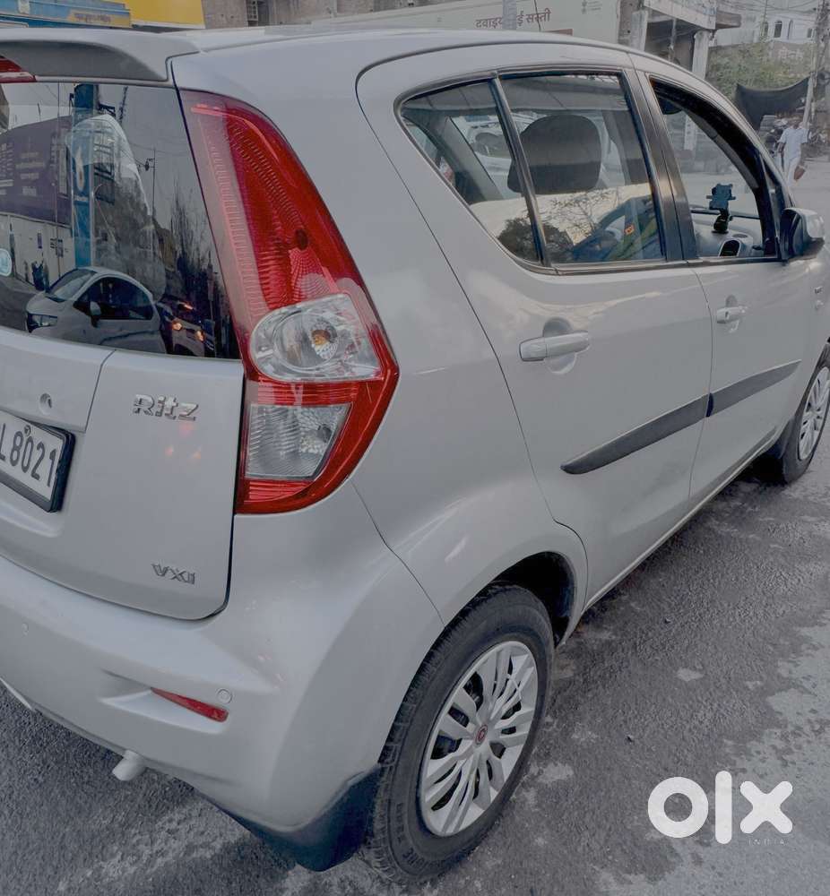 Maruti Suzuki Ritz Vxi, 2015, Petrol