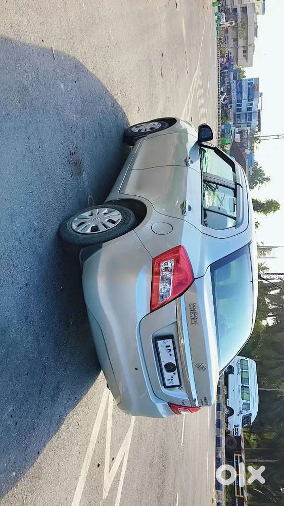 Maruti Suzuki Dzire 2016 Diesel 75000 Km Driven