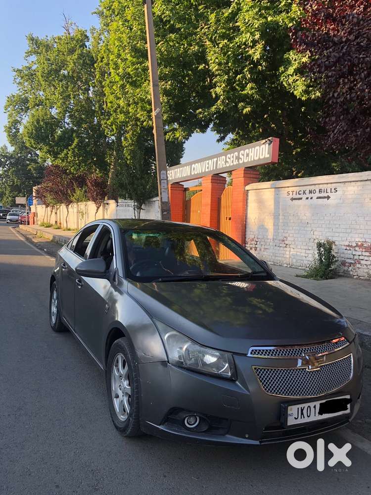 Chevrolet Cruze Diesel In Mint Condition Grey Colour