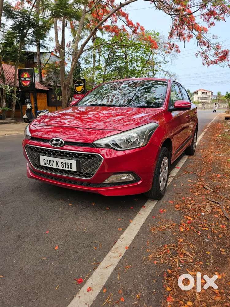 Hyundai I20 2016 Petrol 130000 Km Driven