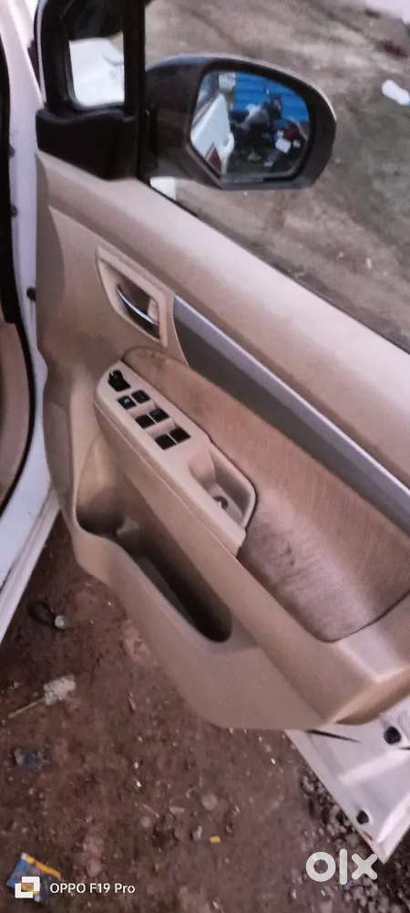 Maruti Suzuki Ertiga Vdi 2013