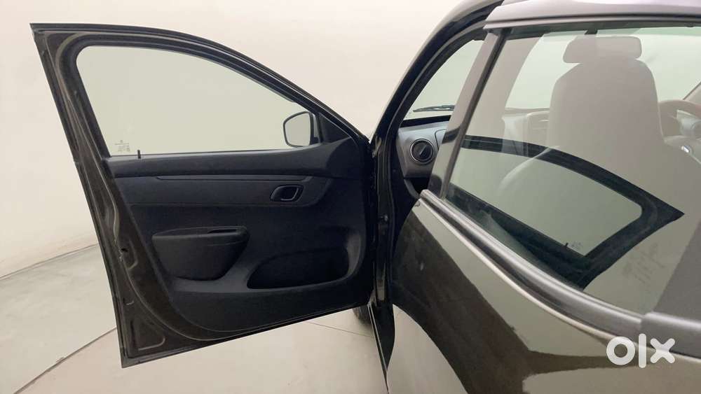 Renault Kwid 1.0 Rxt Amt, 2017, Petrol