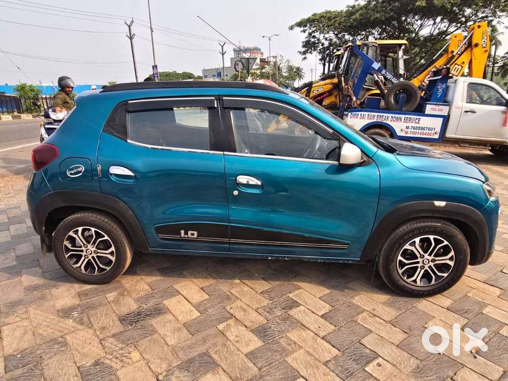 Renault Kwid 1.0 Rxt (o) Easy-r, 2023, Petrol