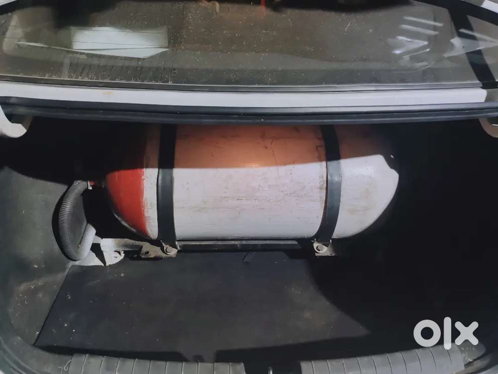 Hyundai Xcent 2015 Cng