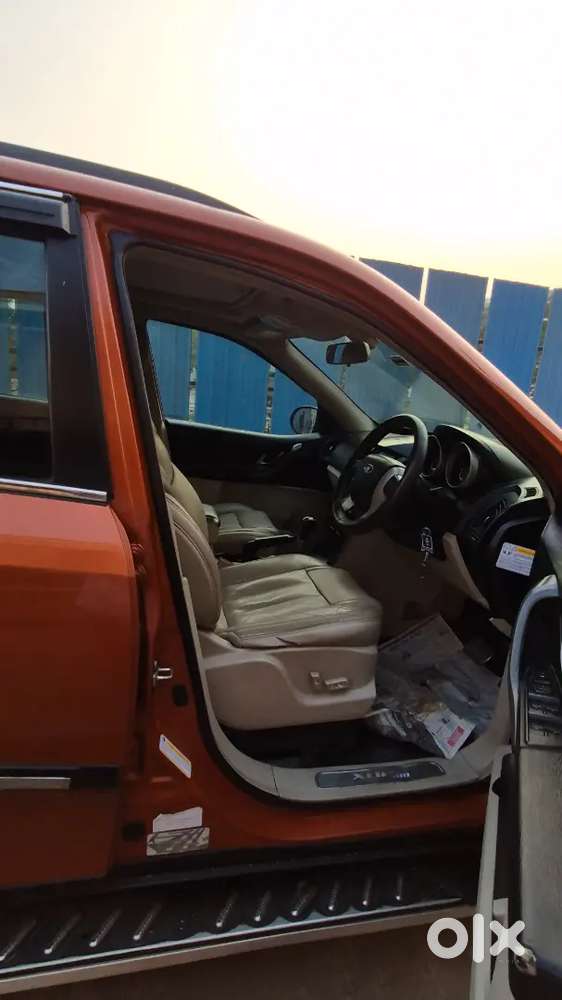 Mahindra Xuv500 2016 Diesel 95000 Km Driven