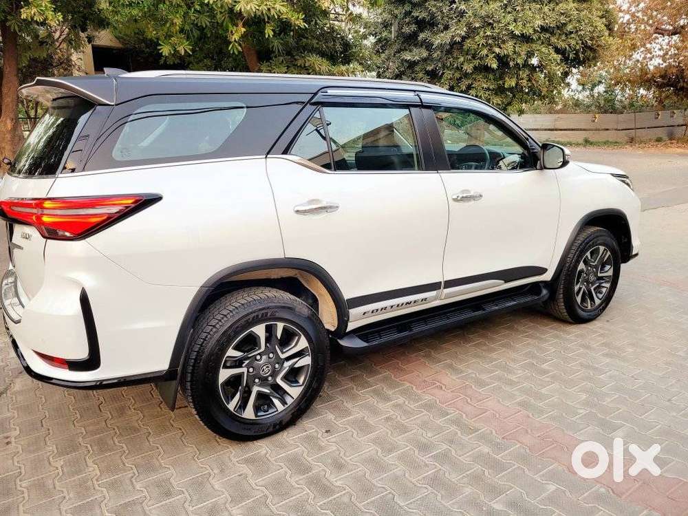 Toyota Fortuner Legender 4x2 At 2.8, 2025, Diesel