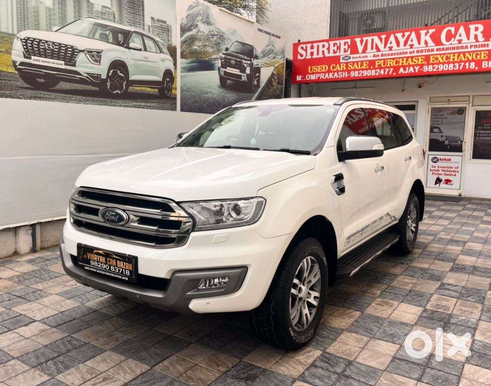 Ford Endeavour 2.2 Titanium At 4x2, 2016, Diesel