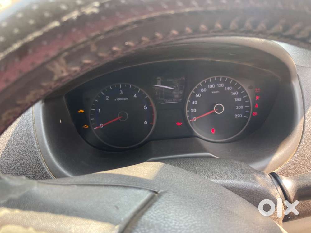 Top Variant , Good Condition, Reverse Camera, Parking Sensors.