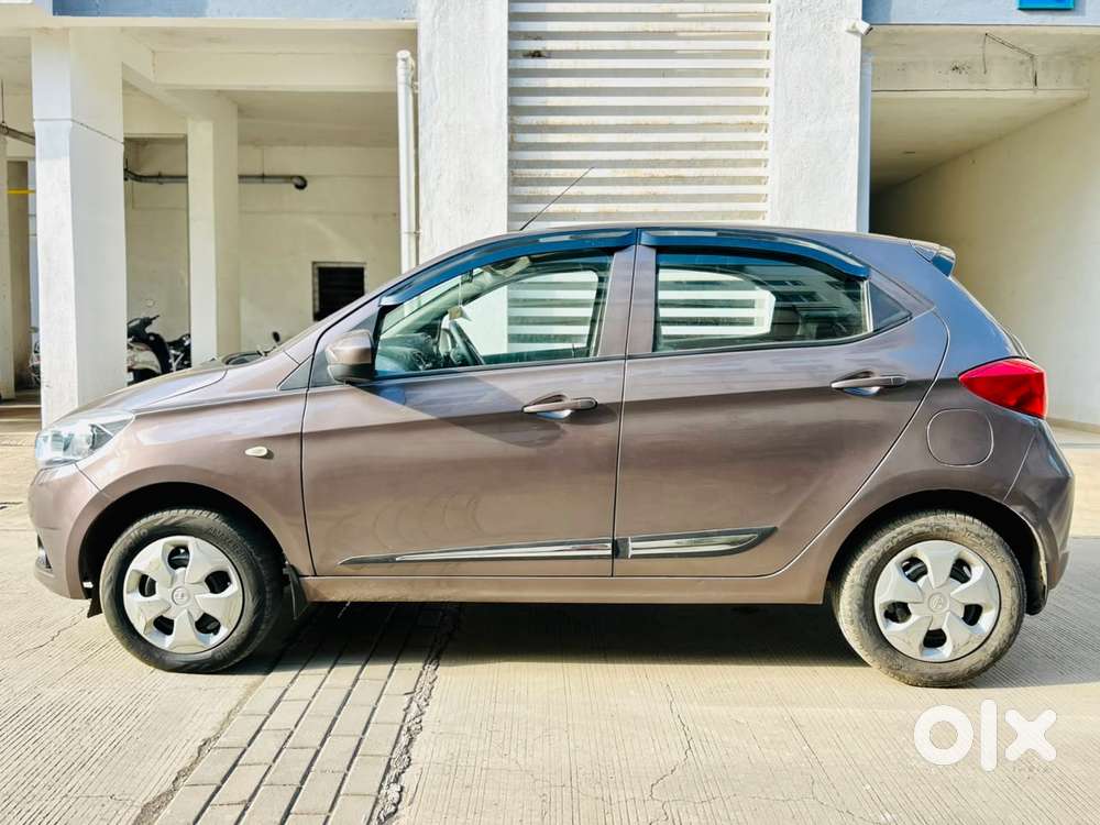 Tata Tiago 1.2 Revotron Xt, 2018, Petrol