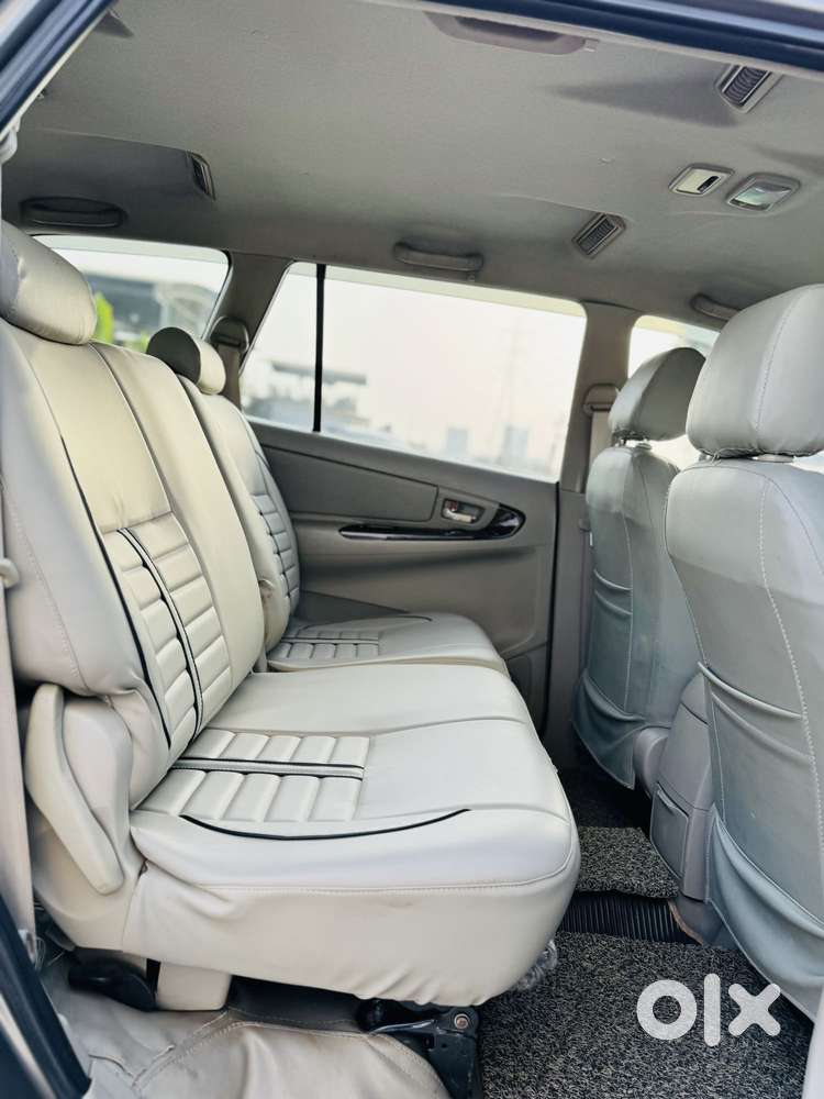 Toyota Innova 2.5 Vx 8 Str, 2013, Diesel
