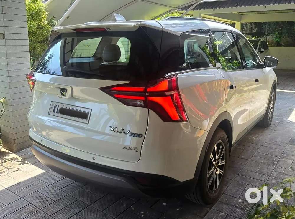 Mahindra Xuv700 Ax7 2021