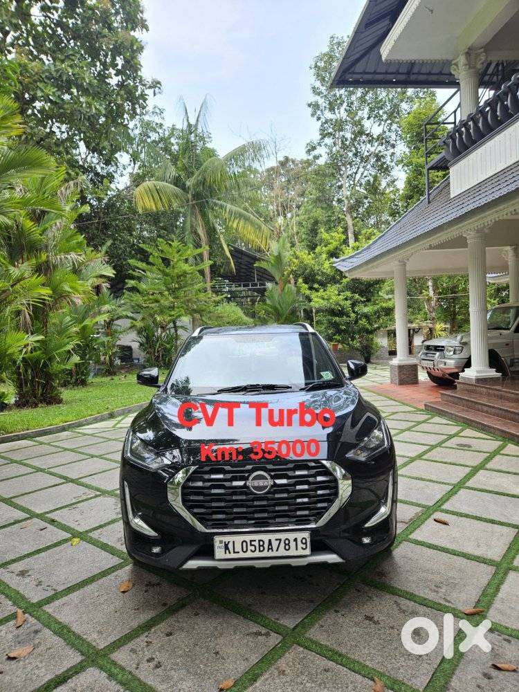 Nissan Magnite 1.0 Xv Premium, 2023, Petrol