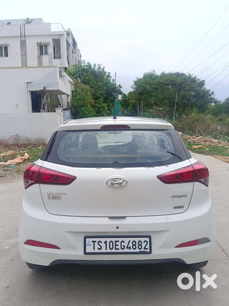 Hyundai Elite I20 Magna+ Vtvt, 2015, Petrol