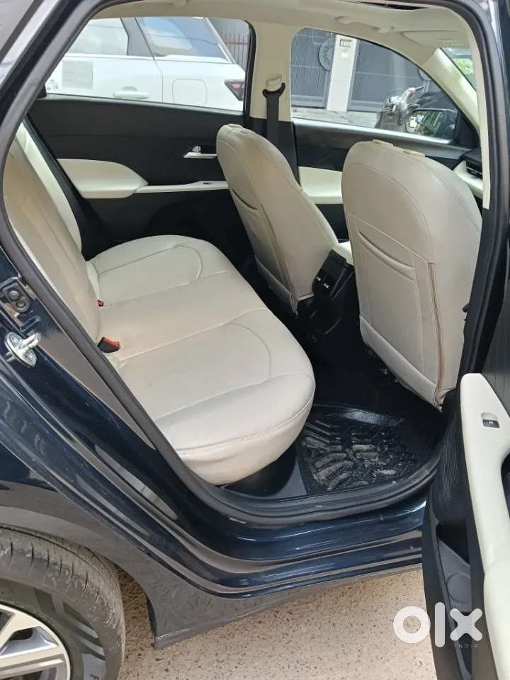 Hyundai Verna 1.5 Sx (o) Vtvt Ivt, 2023, Petrol