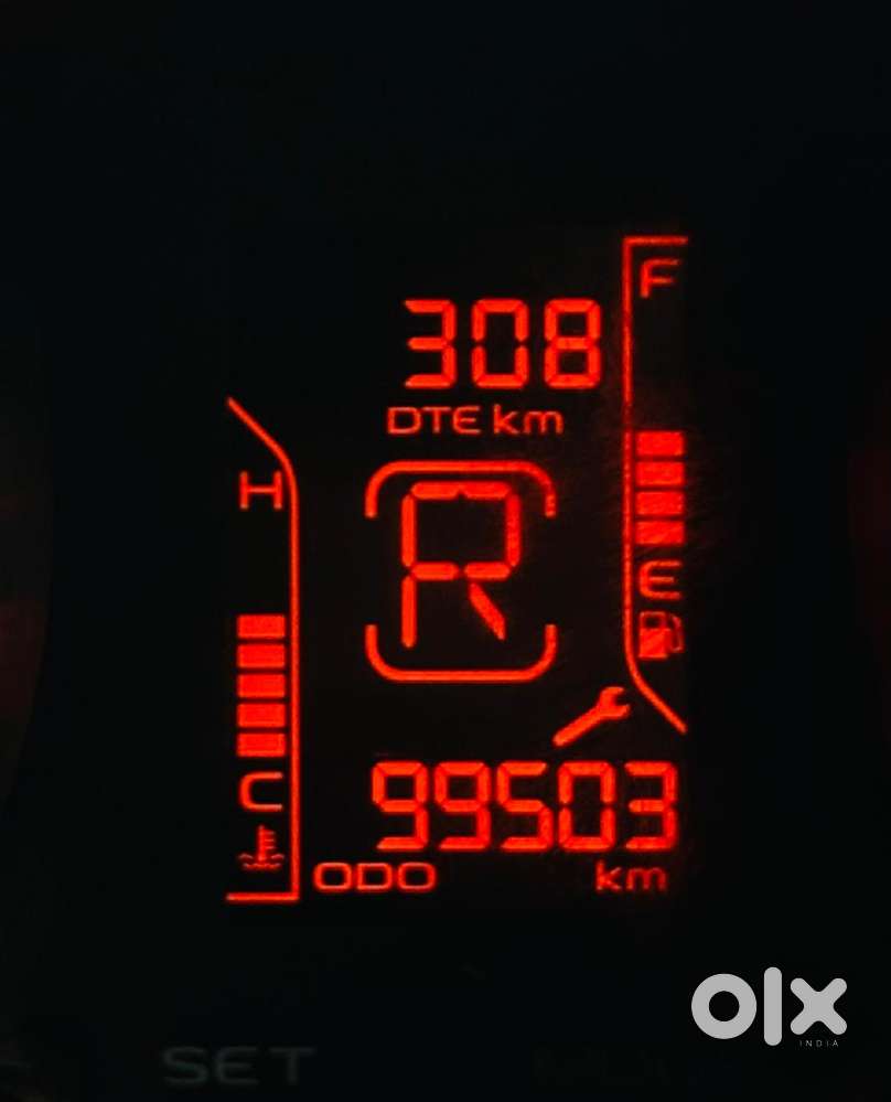 Mahindra Tuv 300 Mhawk100 T8, 2017, Diesel