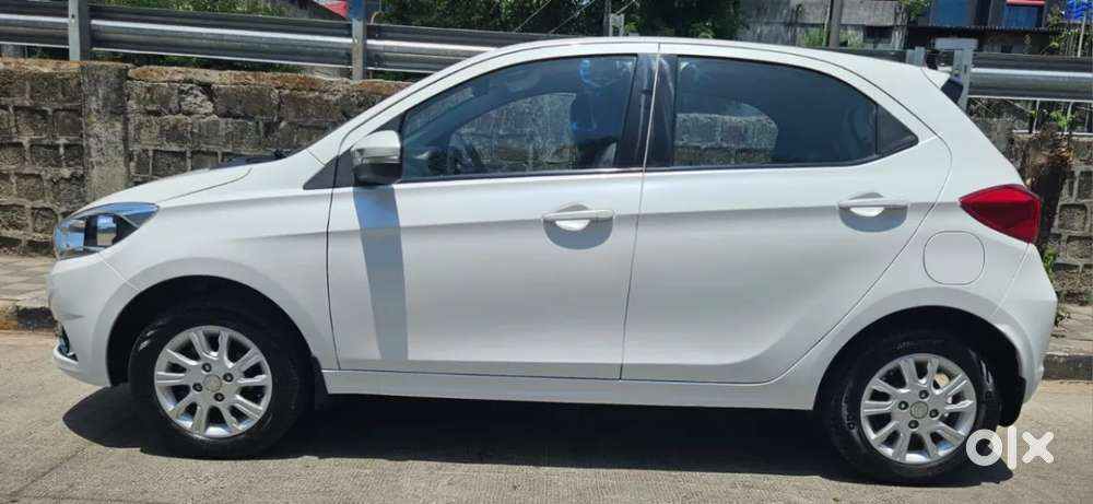 Tata Tiago Xza, 2018, Petrol