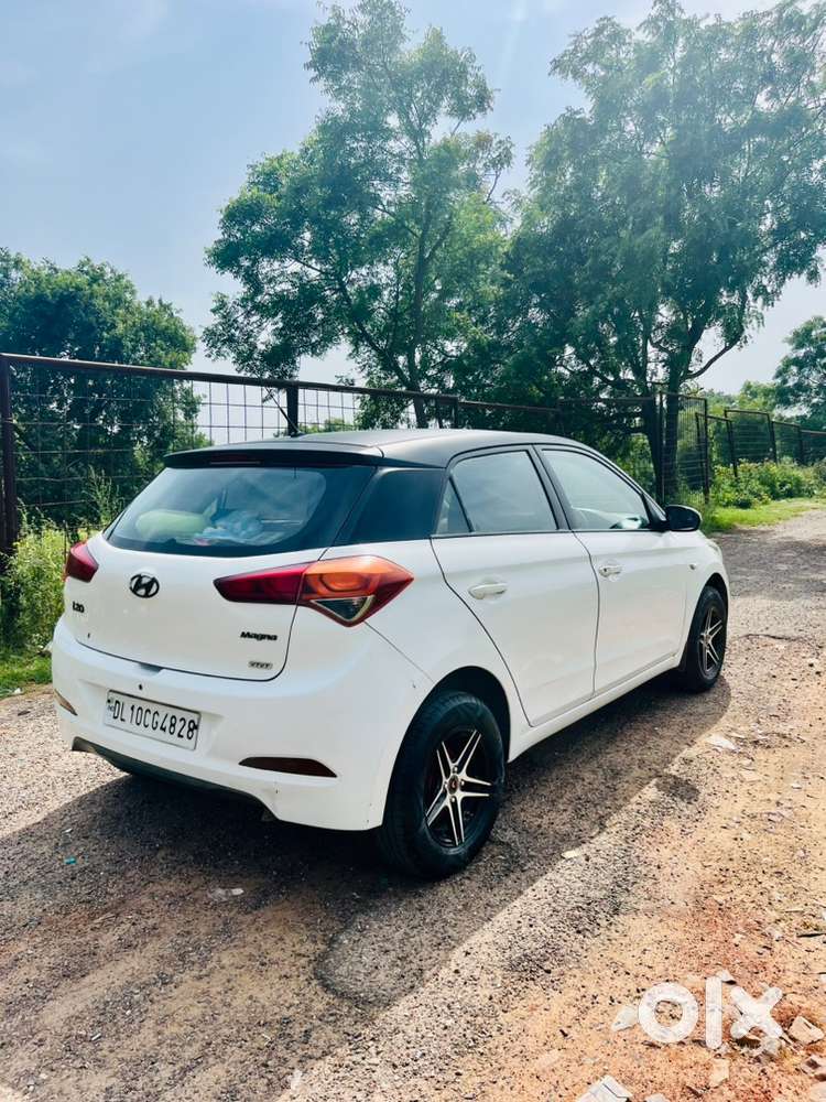 Hyundai I20 2015 Cng & Hybrids 65000 Km Driven