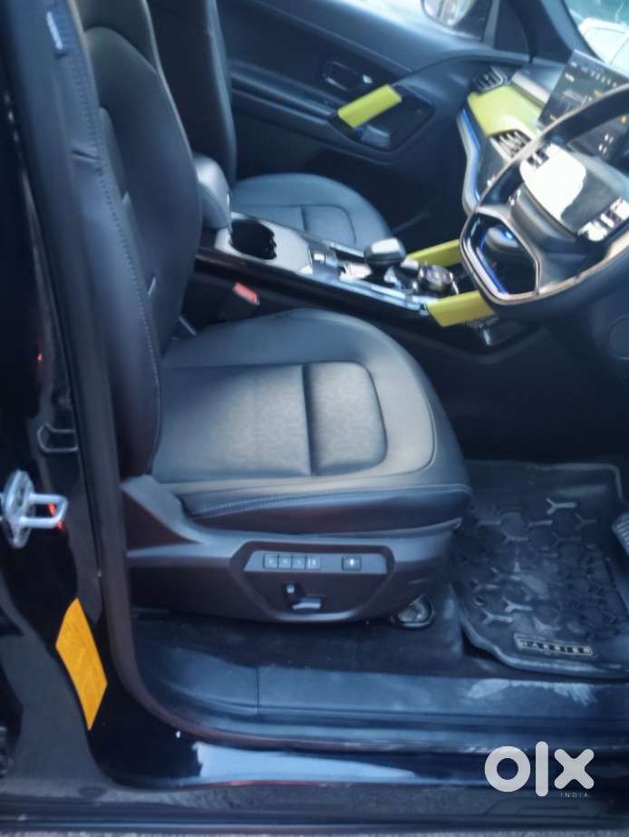 Tata Harrier Fearless Plus Dark Edition, 2024, Diesel