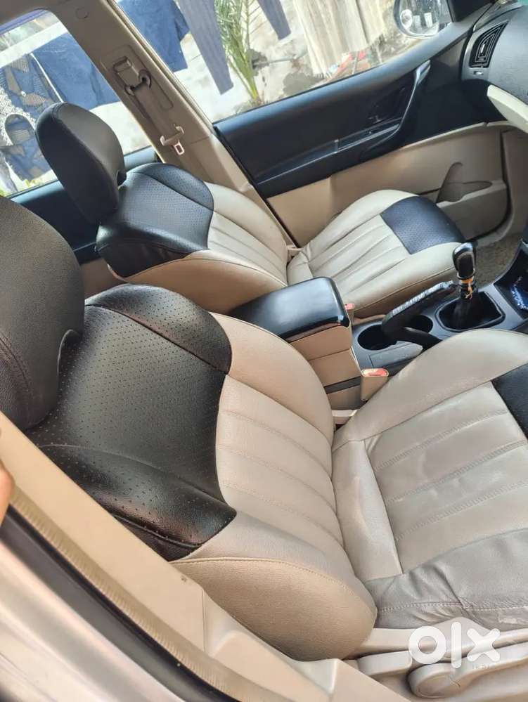 Mahindra Xuv500 2015 Diesel 73000 Km Driven