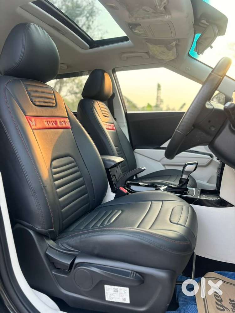 Mahindra Xuv 3xo Ax5 Pm At, 2024, Petrol