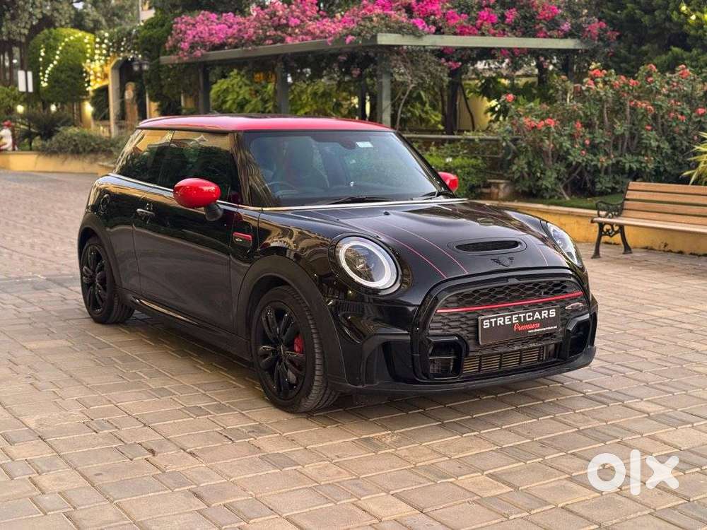 Mini Cooper 3 Door John Works, 2022, Petrol