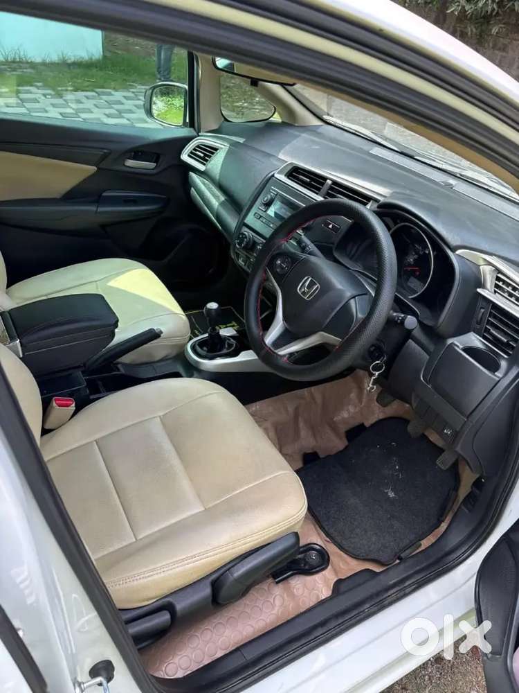 Honda Jazz 2017 Petrol 36000 Km Driven
