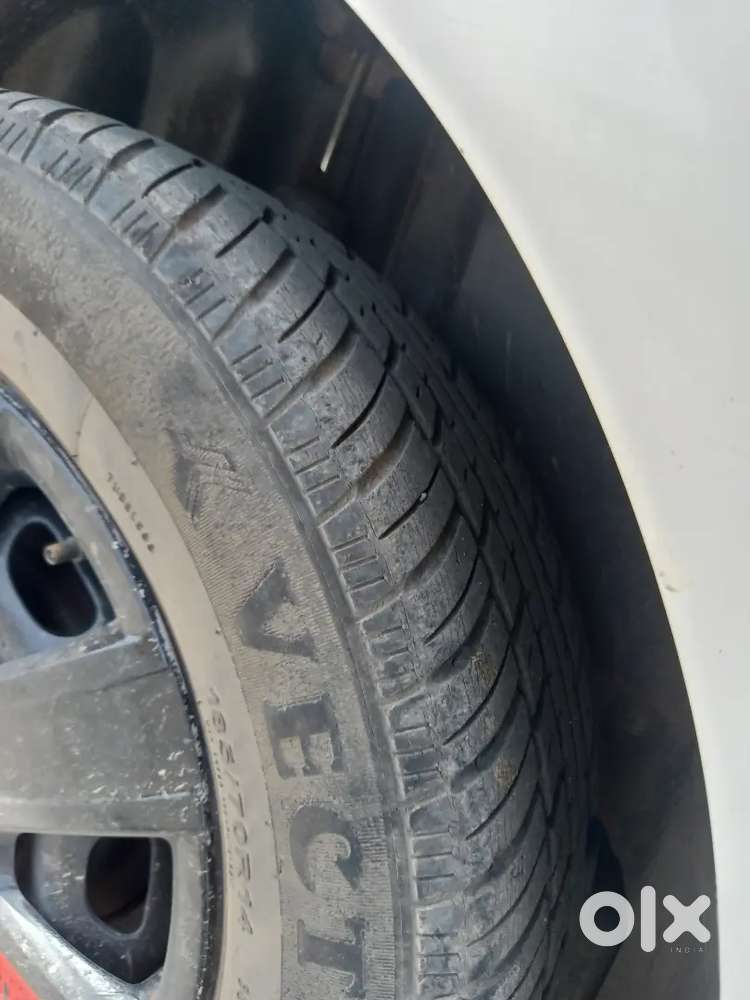Volkswagen Polo Highline Petrol 2011