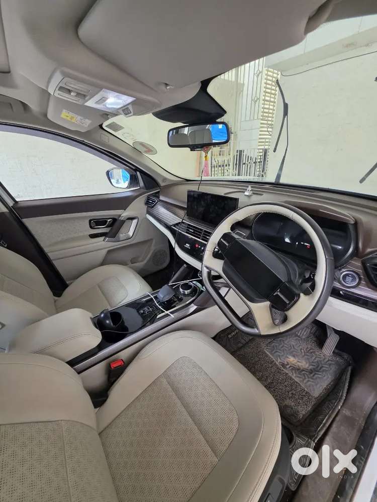Urgent Sale - Tata Safari Accomplished Dual Tone White