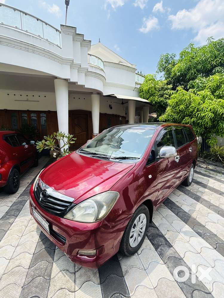 Toyota Innova 2.5 G (diesel) 8 Seater, 2006, Diesel