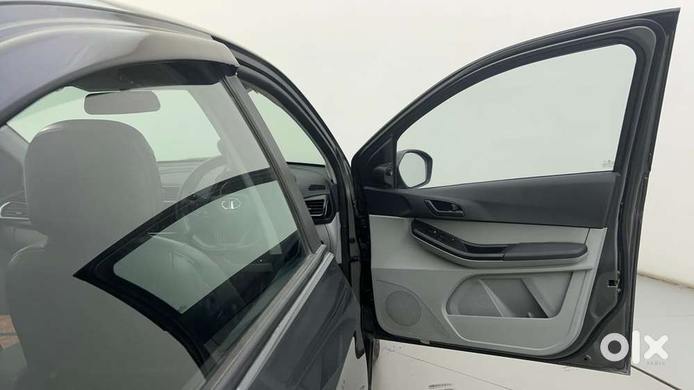 Tata Tiago 1.2 Revotron Xt Cng, 2022, Cng & Hybrids