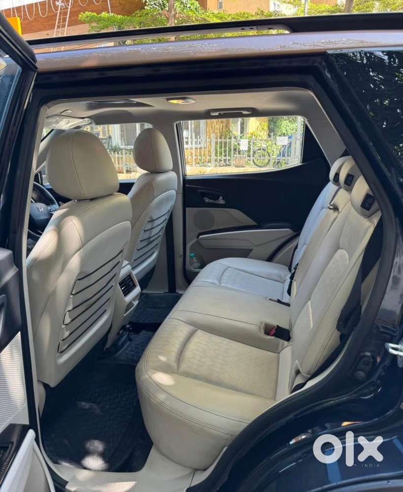 Mahindra Xuv400 Ev 2024