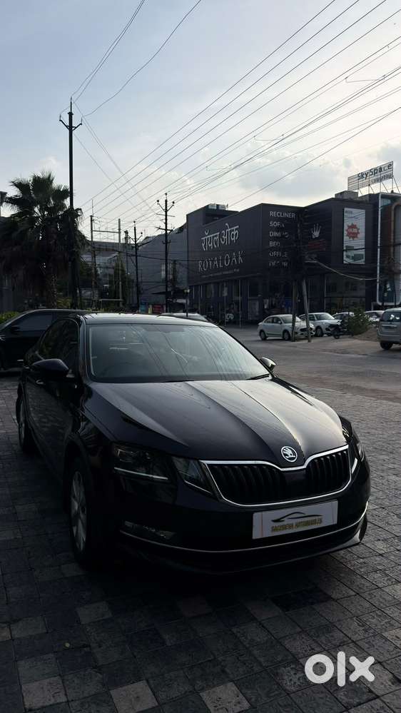 Skoda Octavia 1.8 Tsi At Style Plus, 2018, Petrol