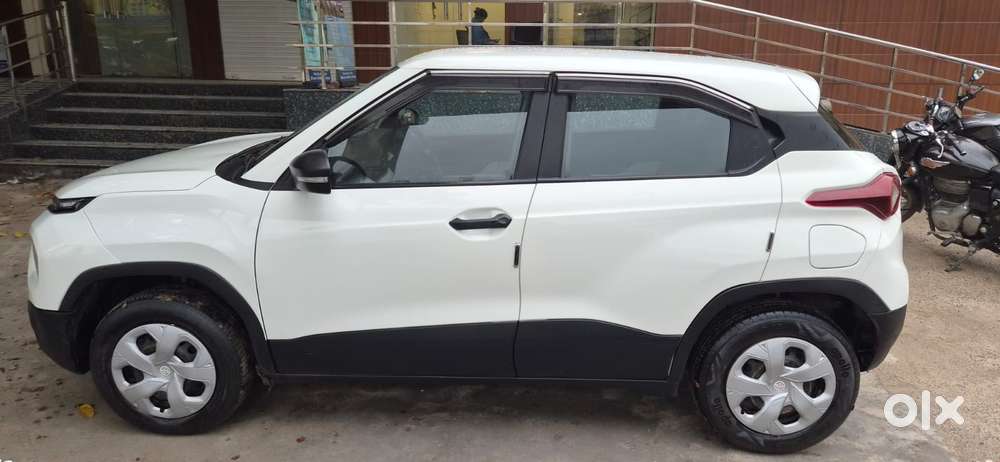 Tata Punch Pure, 2023, Cng & Hybrids