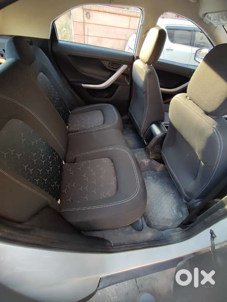 Tata Nexon Revotron 2023 Petrol Manual