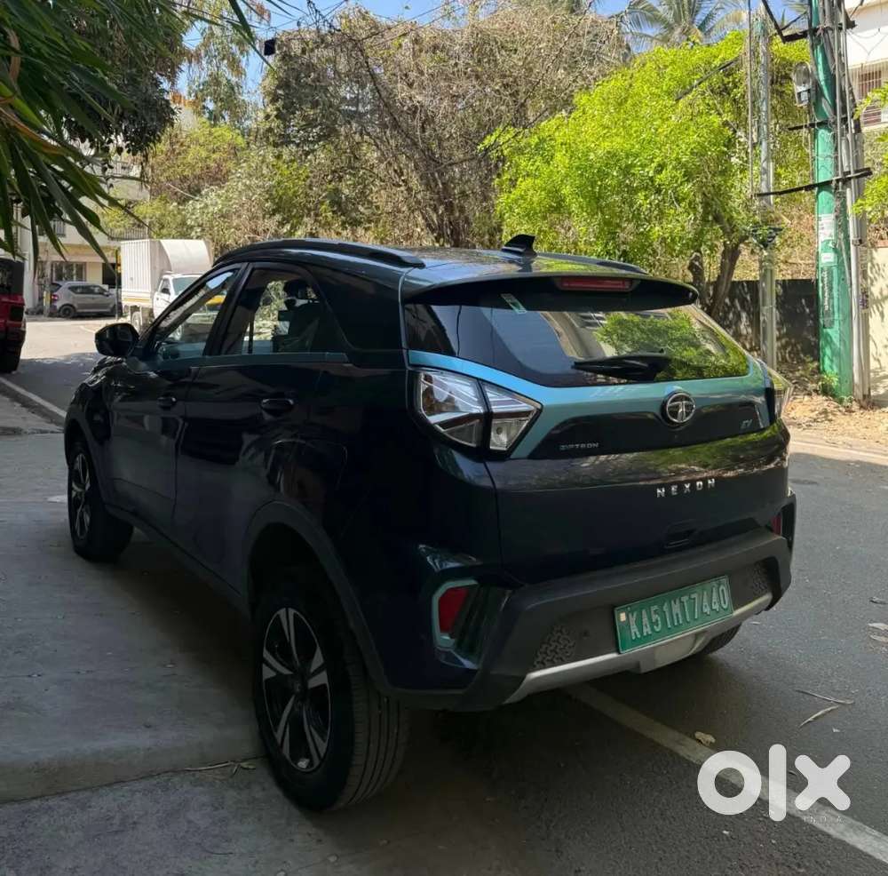 Tata Nexon Ev Xz+ Lux With Sunroof